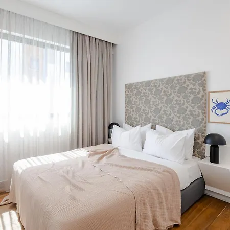 Sofia Luxury Апартаменты *